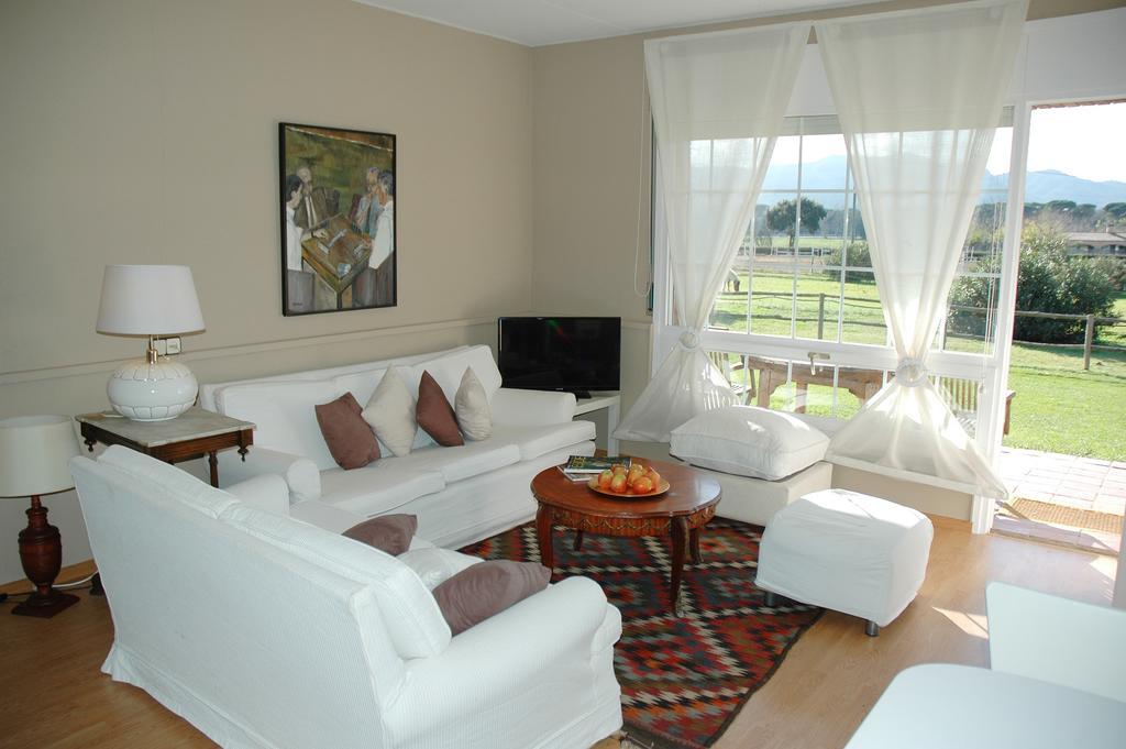 Residential Horse Club Costa Brava Hostel Santa Cristina d'Aro Εξωτερικό φωτογραφία
